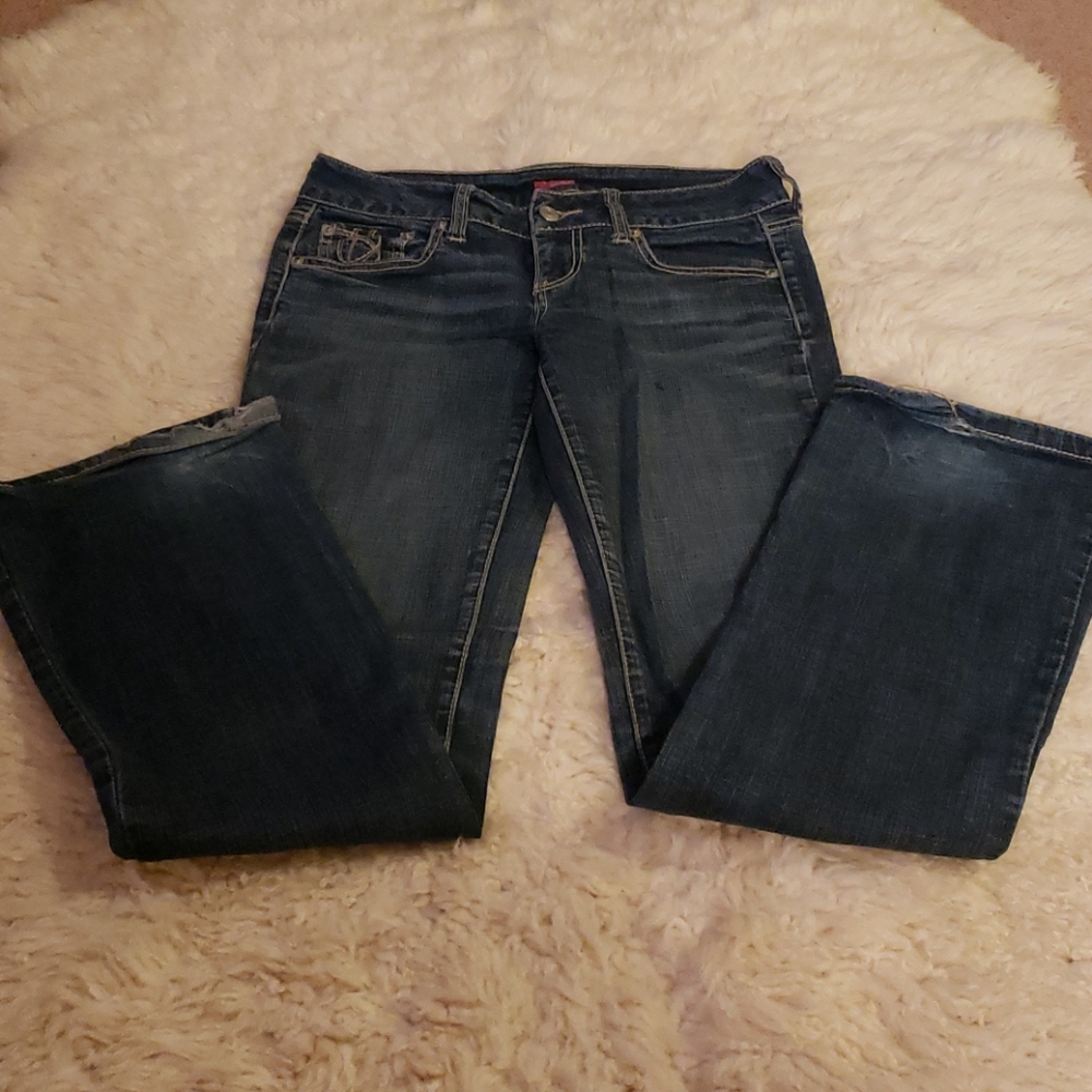 PERSONAL IDENTITY JEANS